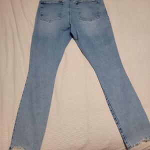 Good American 12/31 Distressed